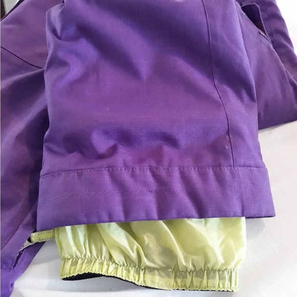 Ski jacket and pants size Med - Picture 7 of 16